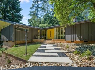 2066 Fairgreen Dr, Stone Mountain, GA 30087