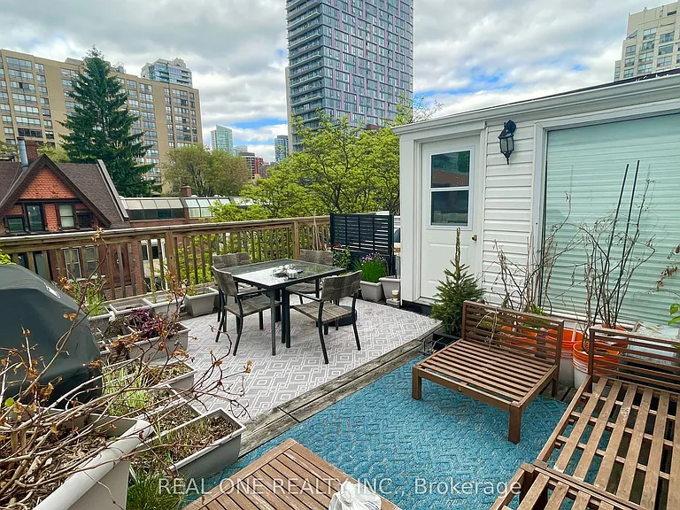 101 McGill St #2 — Photo 20
