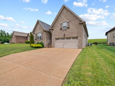 105 Grayson Ln, White House, TN, 37188