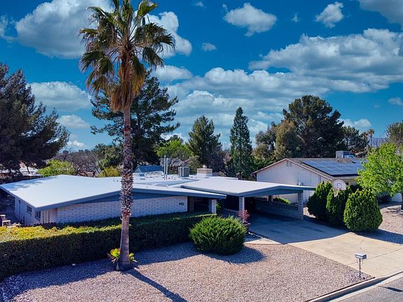 3rd image of 3208 Oakmont Dr