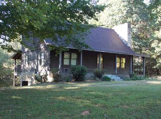 420 Tharpes Mill Rd, Traphill, NC 28685