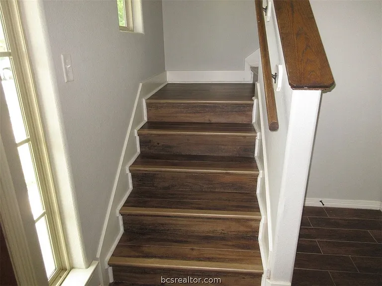103 Richards St — Photo 16