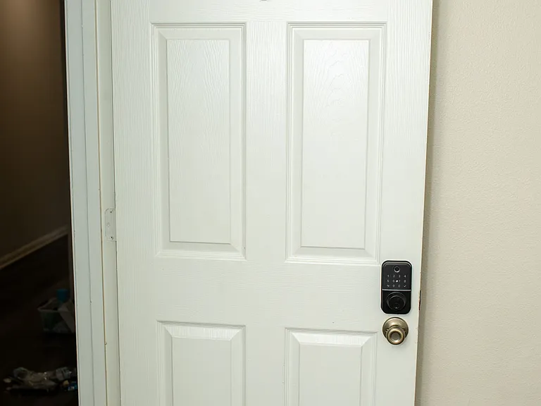 23297 High Pt St — Photo 16