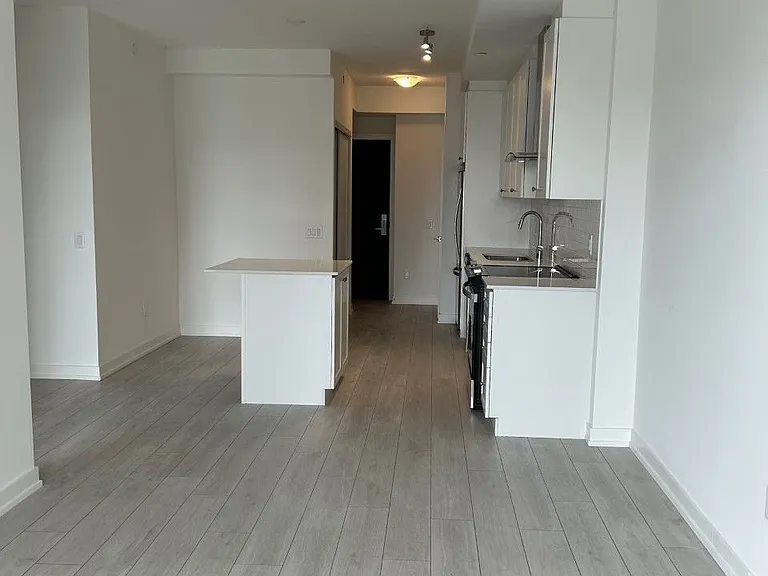 55 Duke St W #315 — Photo 2
