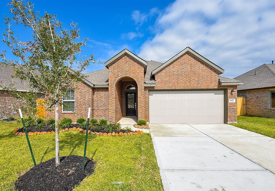 1st image of 9427 Clearwater Bluff Ln
