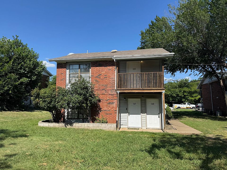 1st image of 805 SE 4th St APT 108