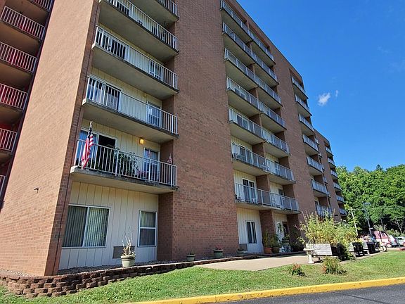 2nd image of 401 John St #230fce0cx