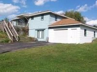 58 Holbert Rd, Preston Park, PA 18455