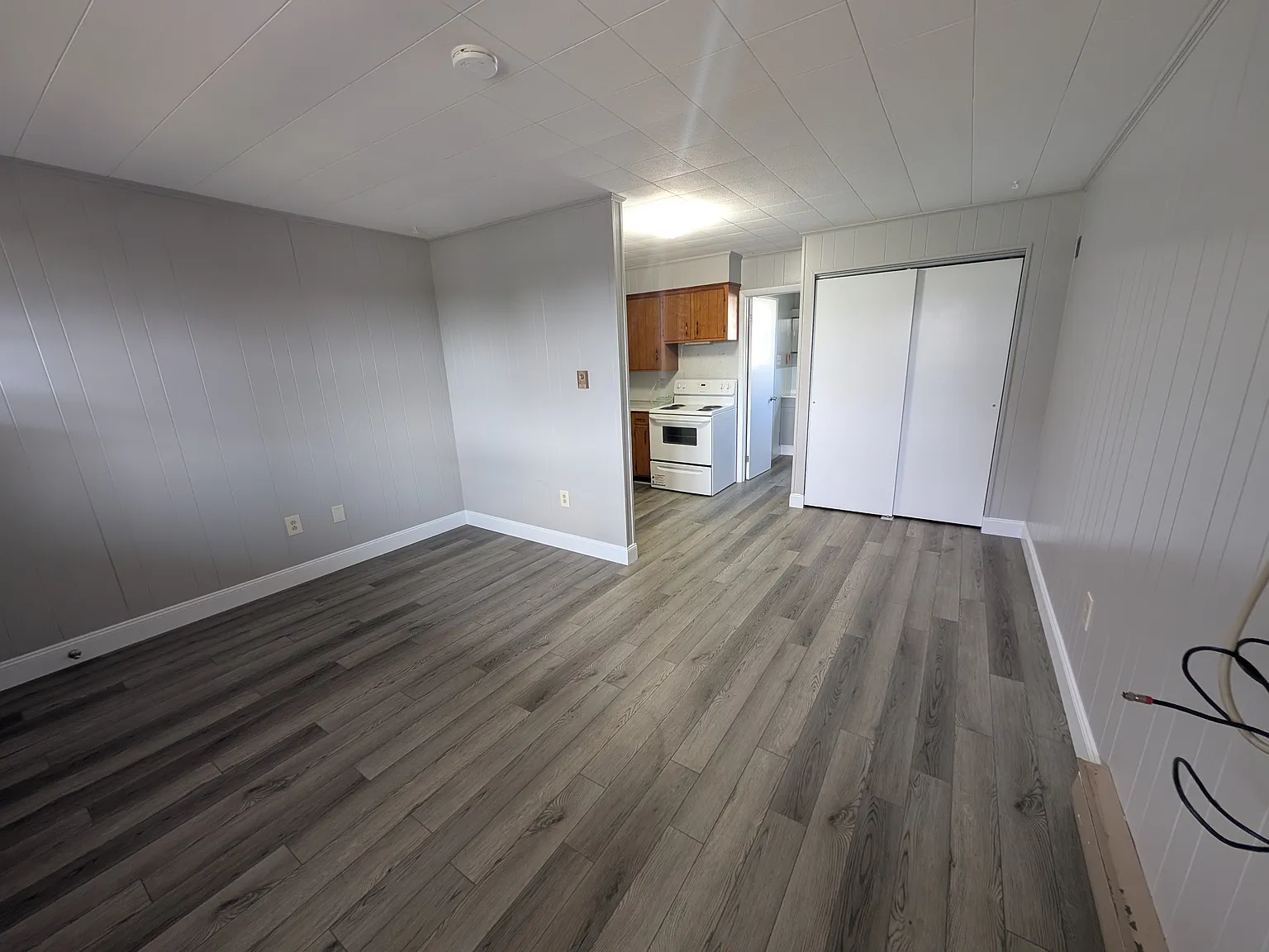 Studio, 364 sqft, $900 — Photo 2