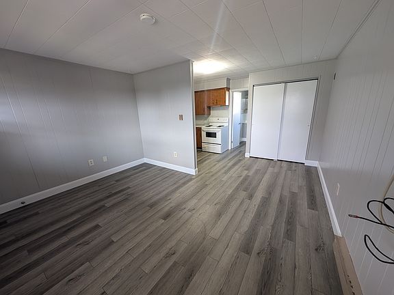 2nd image of 1056 Dual Pl Unit 8