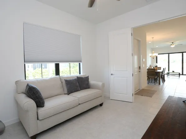 14759 Kingfisher Loop, Naples, FL 34120