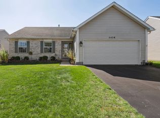 5438 Danbury Cir, Lake In The Hills, IL 60156