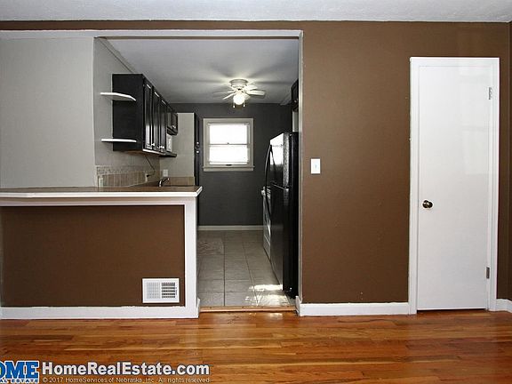 5th image of 3251 Potter St