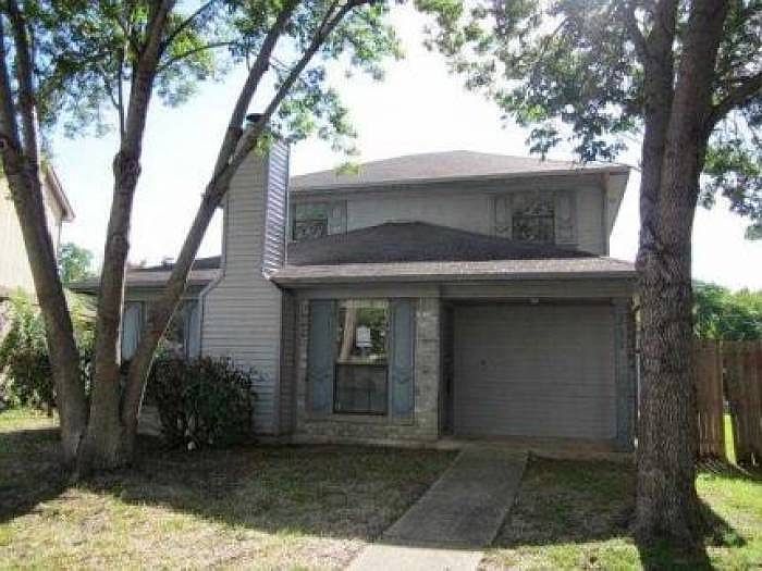 1st image of 2675 Clayton Oaks Dr