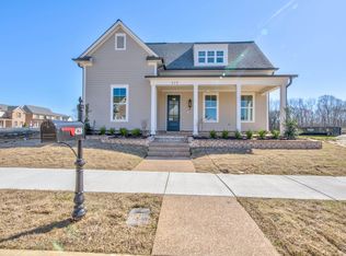 428 Catawba Valley Dr, Collierville, TN 38017