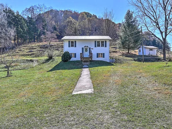 1067 Sloantown Rd, Duffield, VA 24244
