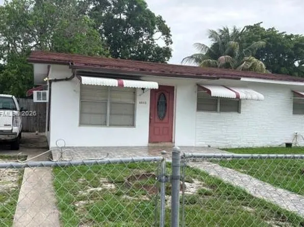 6833 SW 20th St, Hollywood, FL 33023