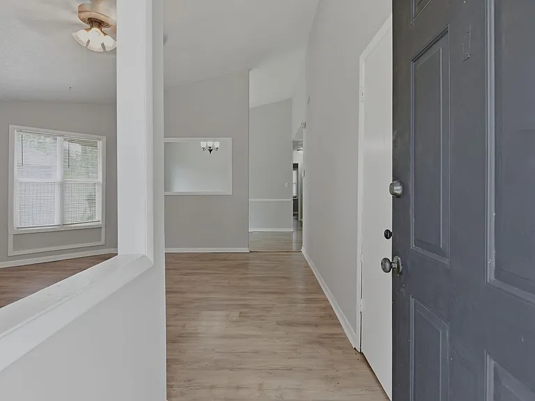 6984 Timberwood Dr — Photo 13