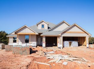 9784 Blue Bonnet Blvd, Edmond, OK 73025