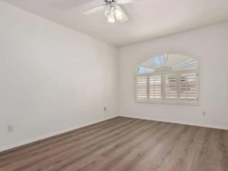 6373 W Irma Ln — Photo 18