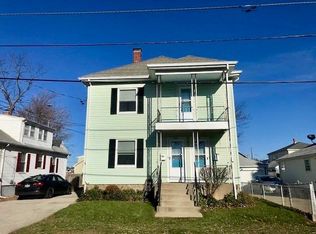 252 Vine St, Pawtucket, RI 02861