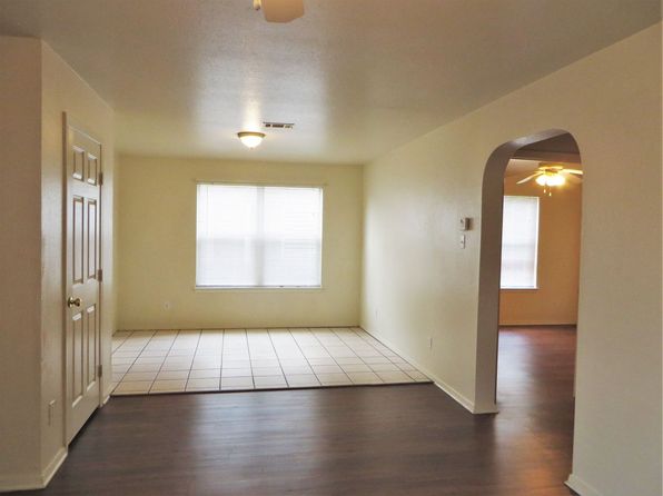 2216A Katy Ln