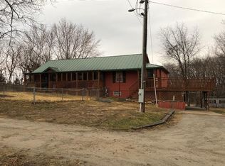 10290 State Route T, Savannah, MO 64485