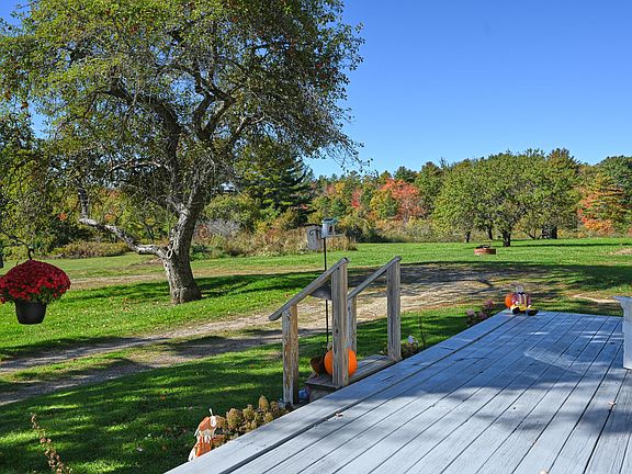 3rd image of 642 River Road