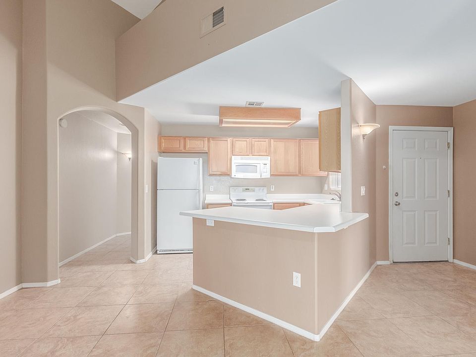 1st image of 10403 N 52nd St #212