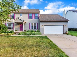 416 Evaline Dr, Troy, MI 48085