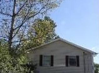 36463 N Wesley Rd, Ingleside, IL 60041