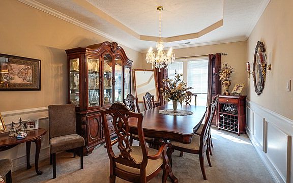 5th image of 2940 Waterside Way