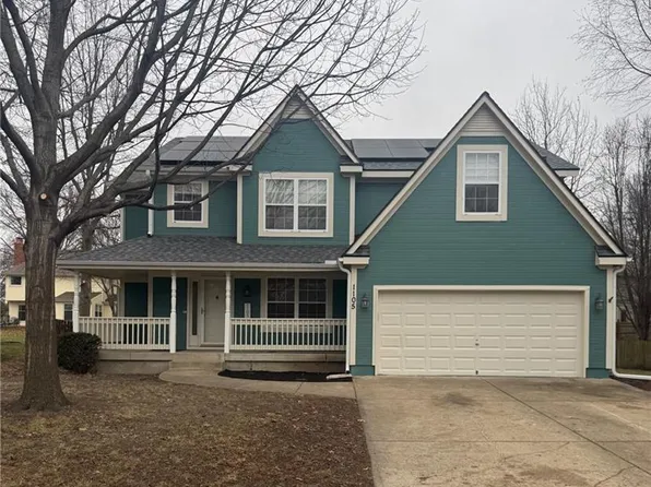 1105 SE Brownfield Dr, Lees Summit, MO 64081