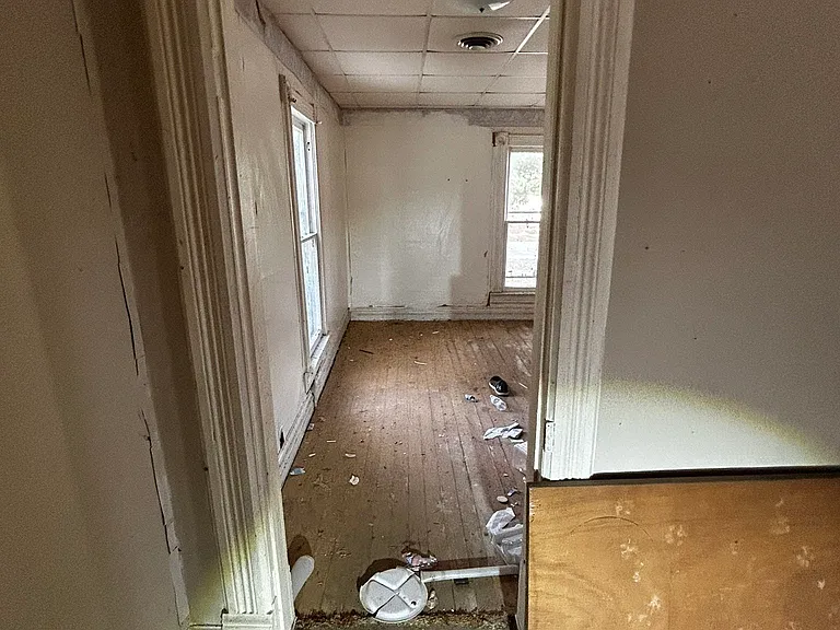 106 Locust St — Photo 26