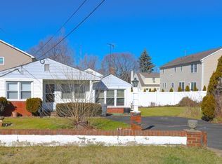 154 Jersey Ave, Cliffwood, NJ 07721