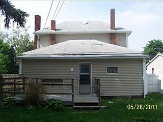 2nd image of 225 E James St