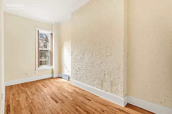 Rented by Sotheby's International Realty | media 26