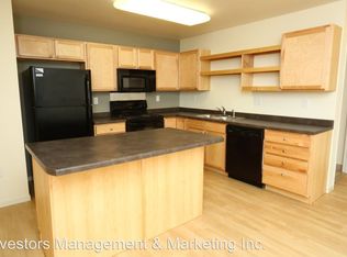 301 2nd St E APT 111, Williston, ND 58801