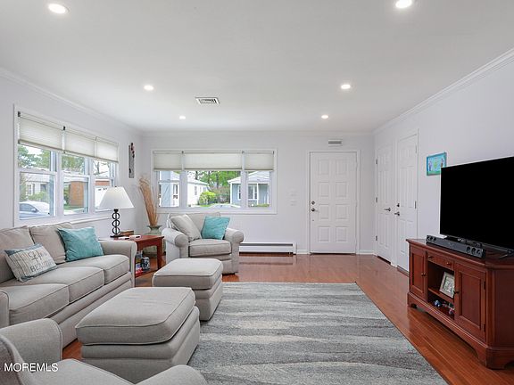 5th image of 9 Lyford Court