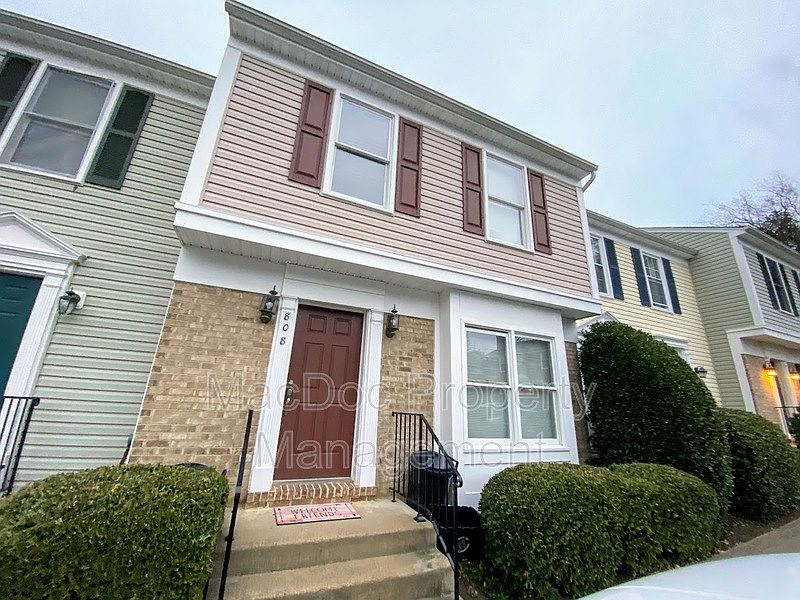 1st image of 808 Grove Ave