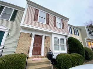 808 Grove Ave, Fredericksburg, VA 22401