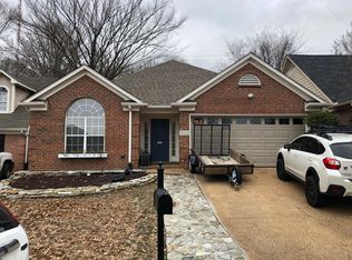 1055 Nolan Ln, Cordova, TN 38018