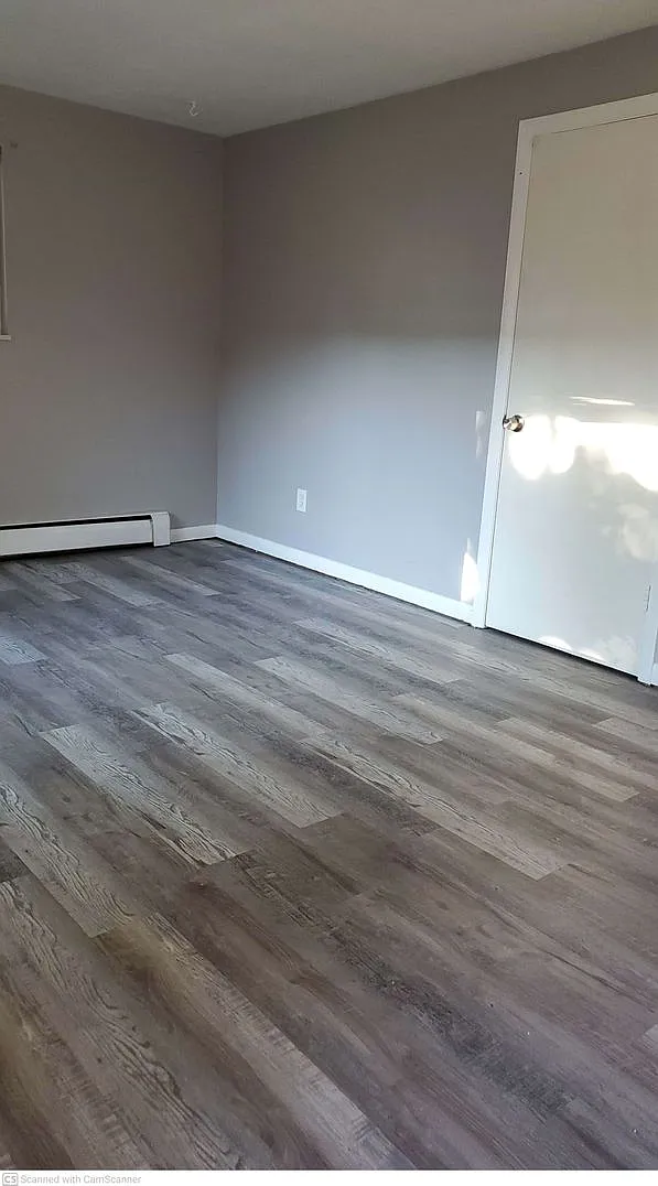 27 W Parkwood Dr — Photo 2