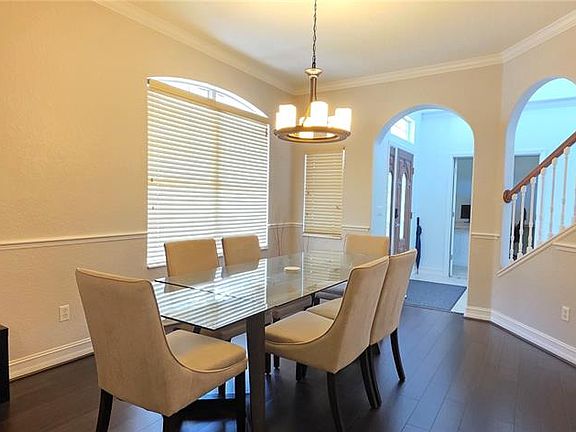5th image of 10021 Hart Branch Cir