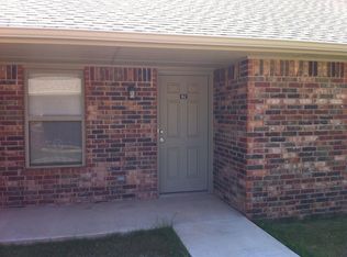 400-B3 E Main St, Fletcher, OK 73541