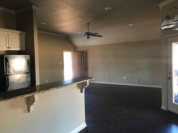 3rd image of 2656 Lori Ln