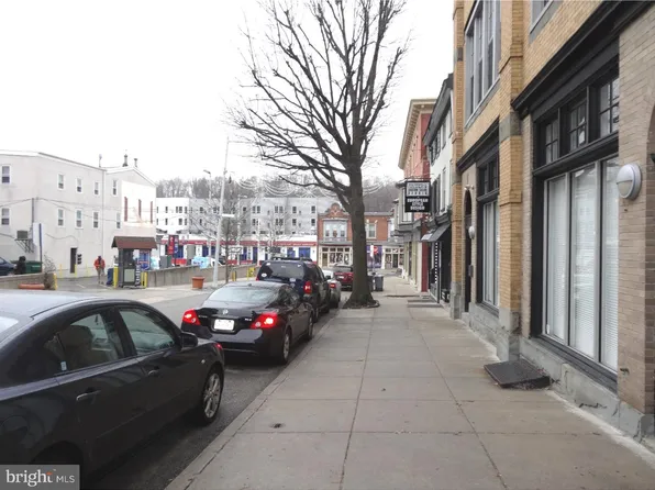 114 Levering St Floor 2, Philadelphia, PA 19127