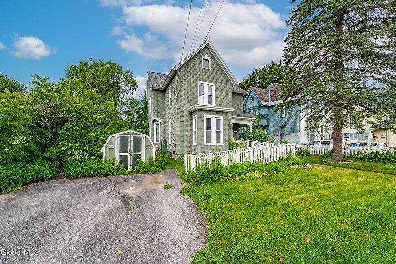 3rd image of 25 Chestnut Street