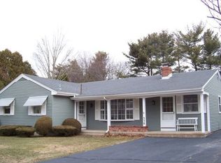 340 Maple Ave, Old Saybrook, CT 06475