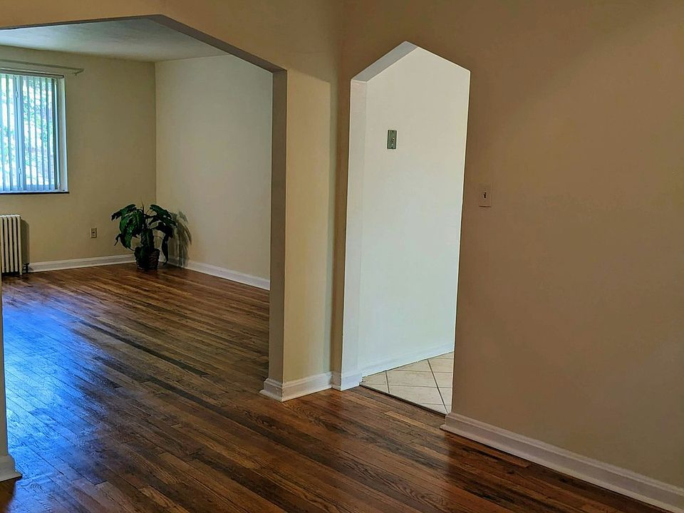 1st image of 5928 Belmont Ave #Wd